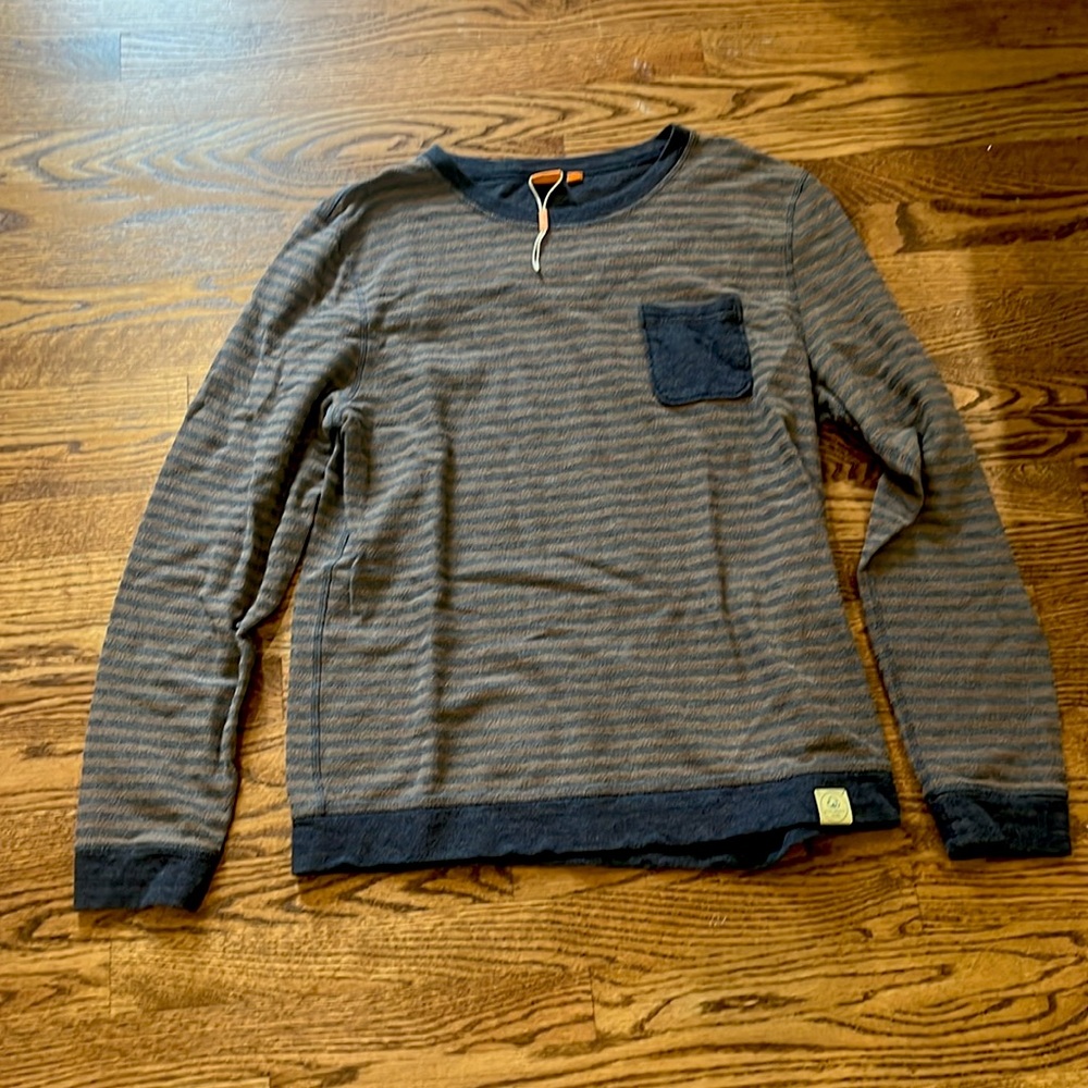 Hugo boss sweater